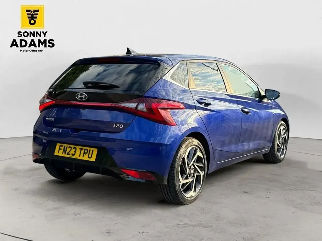 Used Hyundai i20 Premium 2023 Blue Hatchback