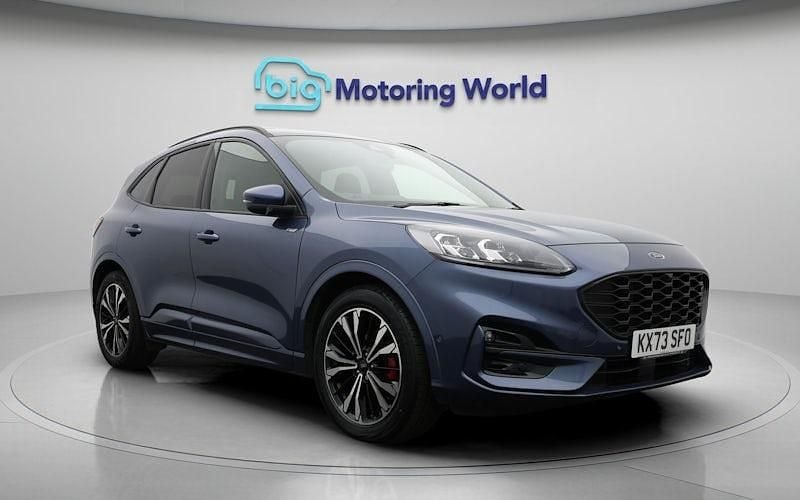Second-hand Ford Kuga ST-Line X 190 CP (139 kW) 2023 Albastru SUV