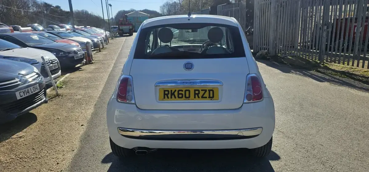 Used Fiat 500 Lounge 69 HP (50 kW) 2010 White Hatchback