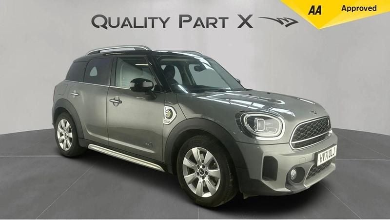 Grey Used 2021 Mini Cooper Countryman Classic SUV | £14,499 (Fair price) - Image 1/4