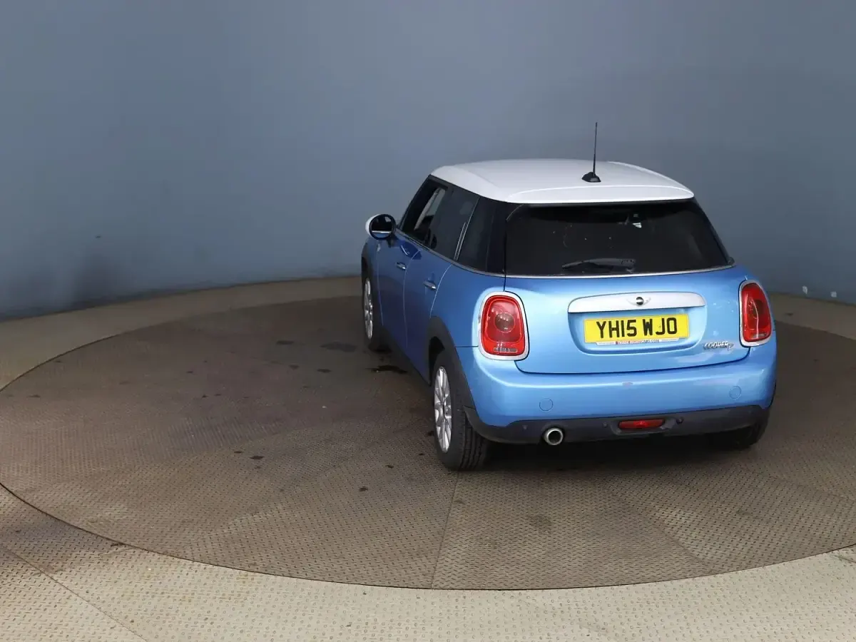Used Mini Cooper D Hatch 2015 Blue Hatchback