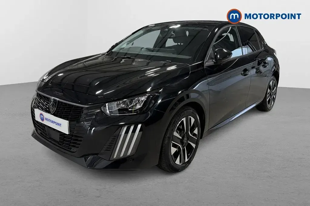 Usado Peugeot 208 Allure 101 CV (74 kW) 2025 Negro Utilitario