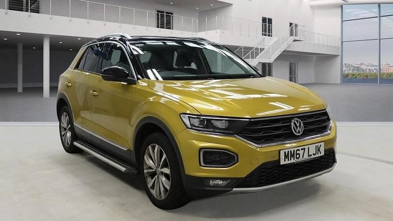 Used VW T-Roc Design 115 HP (84 kW) 2018 Yellow SUV