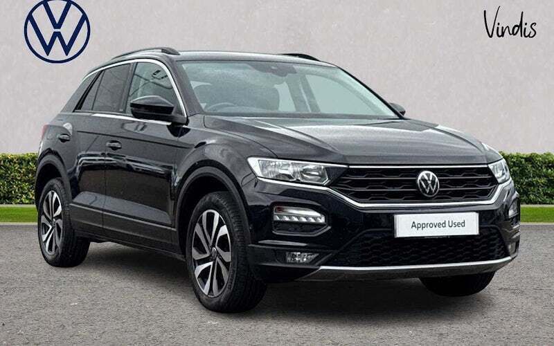 Black Used 2021 VW T-Roc Active SUV | £17,387 (Fair price) - Image 1/4