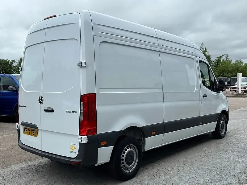 Used Mercedes Sprinter Premium 150 HP (110 kW) 2024 White Van