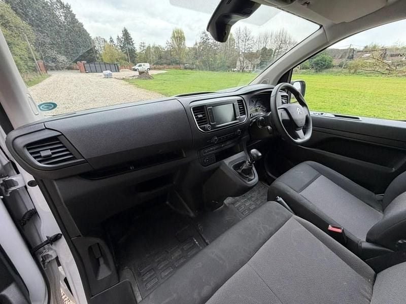 Used Citroën Dispatch 2023 White MPV