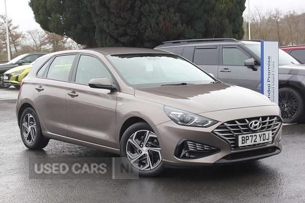 Used Hyundai i30 SE 120 HP (88 kW) 2023 Bronze Hatchback
