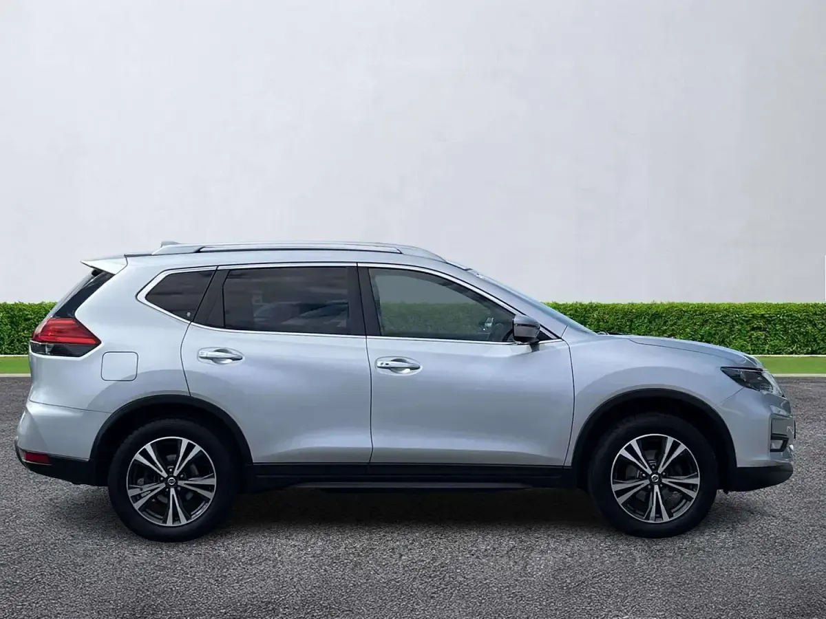 Used Nissan X-Trail Acenta Premium 159 HP (116 kW) 2020 Silver SUV