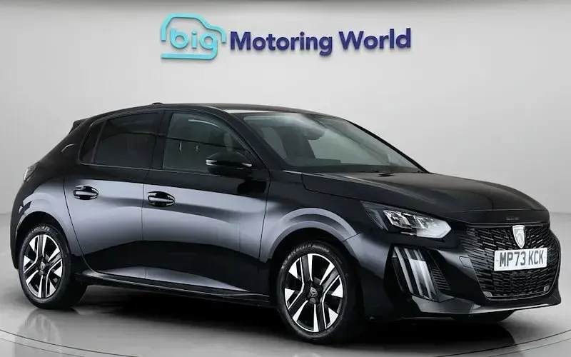 Gebraucht Peugeot 208 Allure 101 PS (74 kW) 2024 Kleinwagen