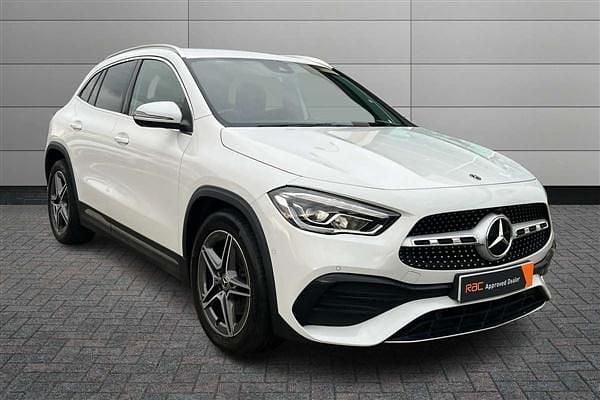 White Used 2021 Mercedes GLA200 Executive SUV | £22,990 (Good price) - Image 1/4