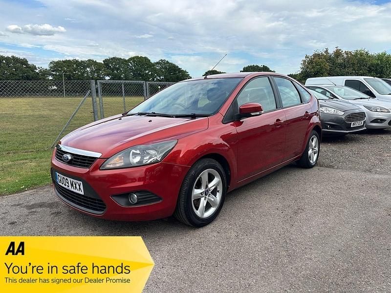 Red Used 2009 Ford Focus Zetec Hatchback | £4,000 (A bit pricey) - Image 1/4