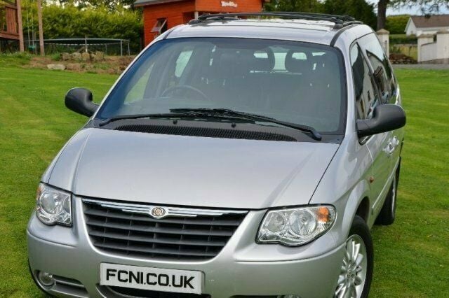 Used Chrysler Voyager 148 HP (108 kW) 2005 MPV