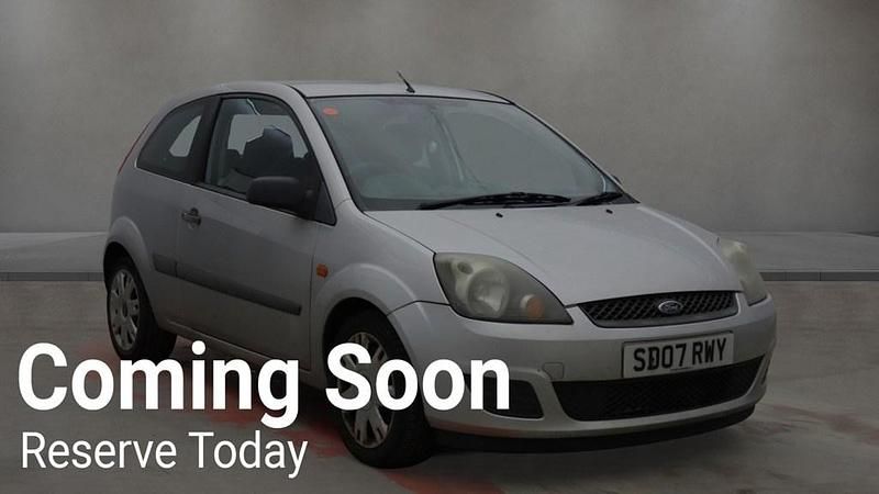Used Ford Fiesta Style 2007 Silver Hatchback