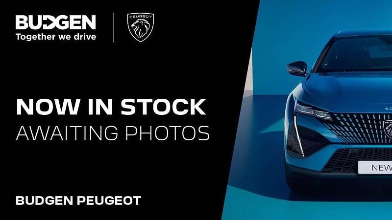 White Used 2022 Peugeot 308 Allure Premium Hatchback | £16,750 (Fair price) - Image 1/4