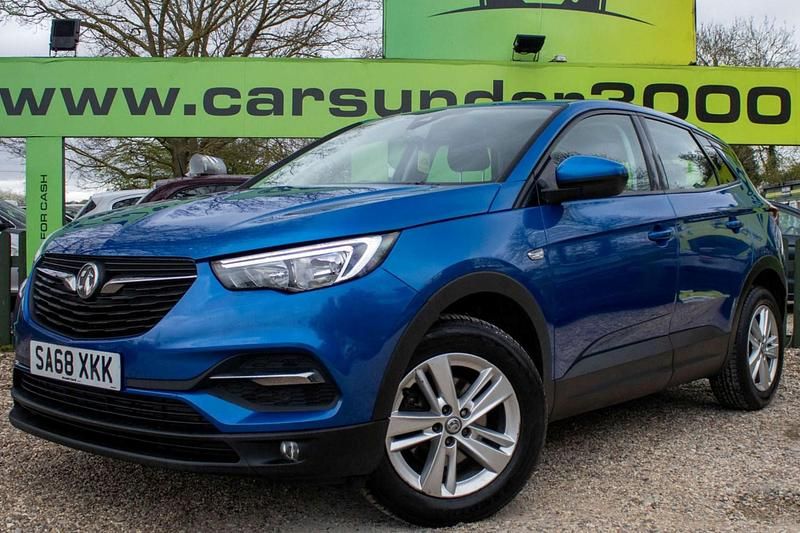 Used Vauxhall Grandland X S 130 HP (95 kW) 2018 Blue SUV