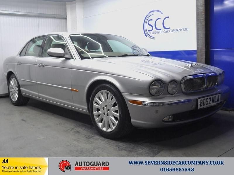 Silver Used 2003 Jaguar XJ8 SE Sedan | £3,295 - Image 1/1