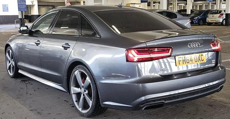 Used Audi A6 Black Edition 190 HP (139 kW) 2015 Grey Sedan