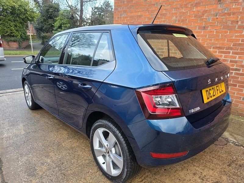 Used Skoda Fabia SE L 95 HP (69 kW) 2021 Blue Hatchback