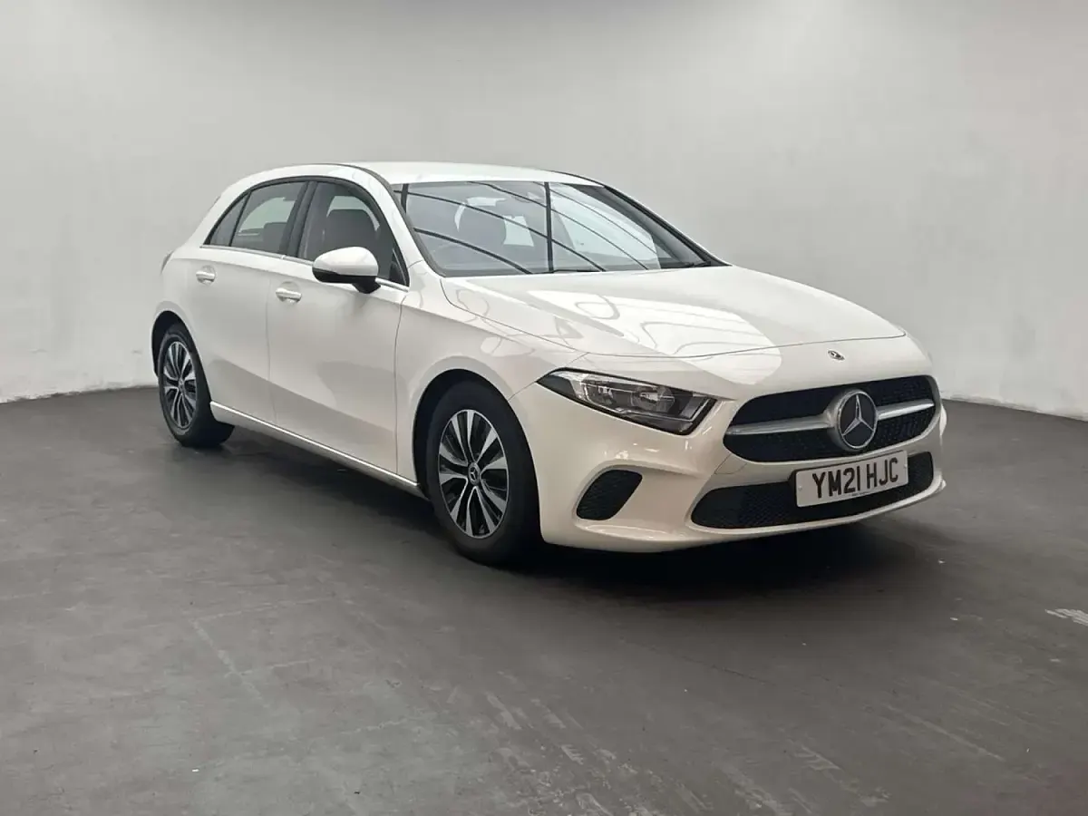 Used Mercedes A180 SE 2021 White Hatchback
