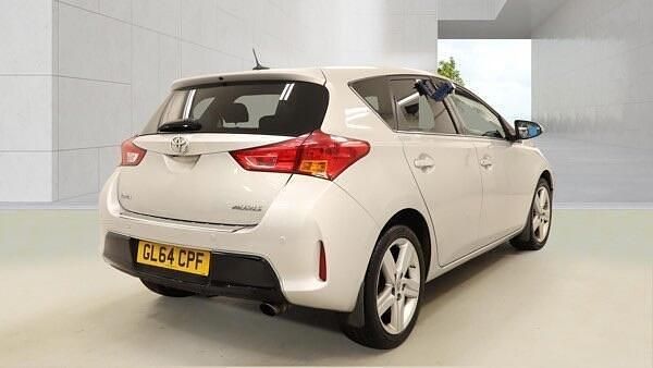 Used Toyota Auris Multidrive S 2014 Silver Hatchback