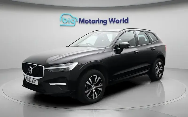 Used Volvo XC60 Core 250 HP (183 kW) 2023 Black SUV