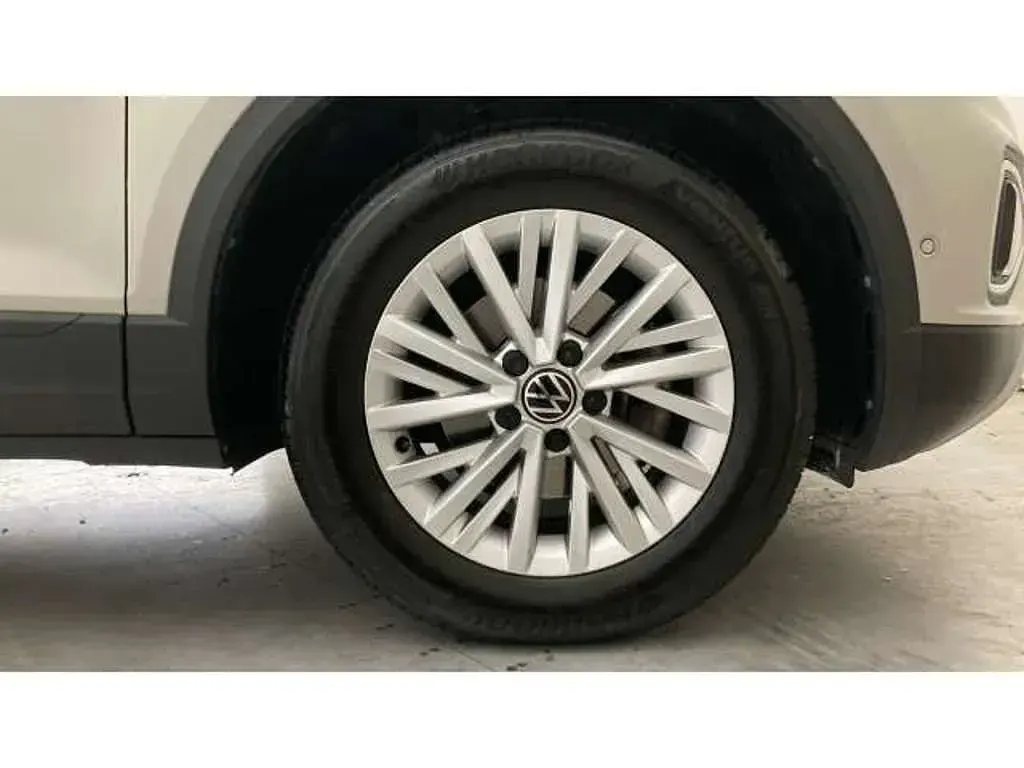 Used VW T-Roc Life 110 HP (80 kW) 2022 Grey SUV