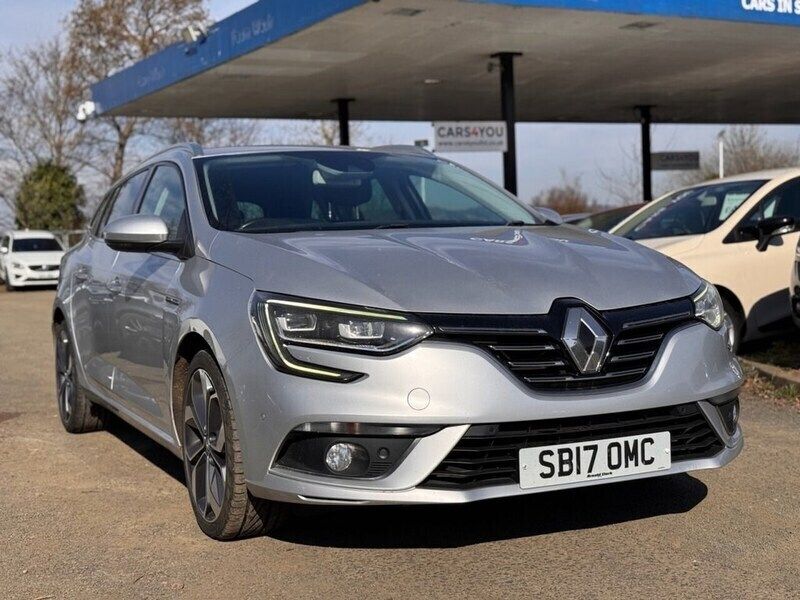 Silver Used 2017 Renault Mégane GrandTour Signature Estate | £7,750 (Fair price) - Image 1/4