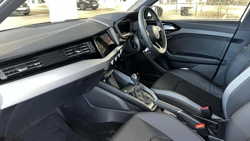 Used Audi A1 Sportback S-Line 150 HP (110 kW) 2026 White Hatchback