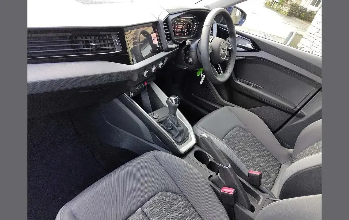 Used Audi A1 Sport 113 HP (83 kW) 2025 Blue SUV