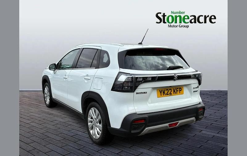 Used Suzuki SX4 S-Cross 127 HP (93 kW) 2022 White SUV