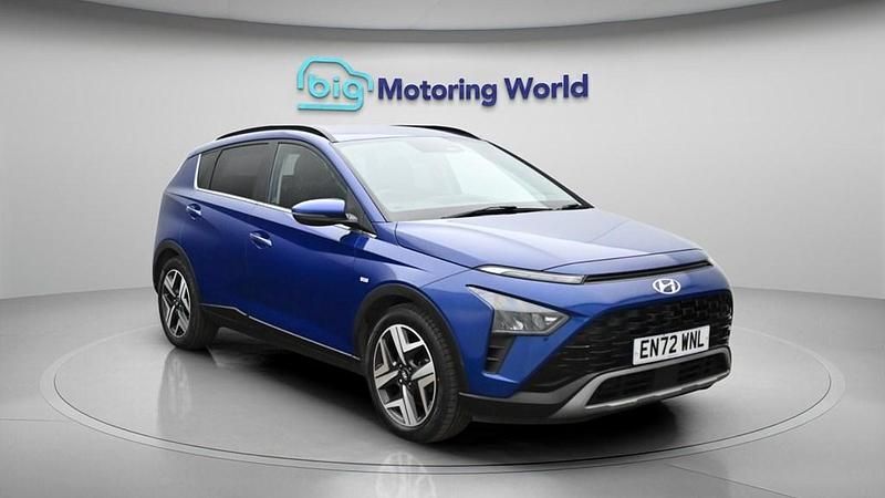 Used Hyundai Bayon Premium 100 HP (73 kW) 2023 Blue SUV