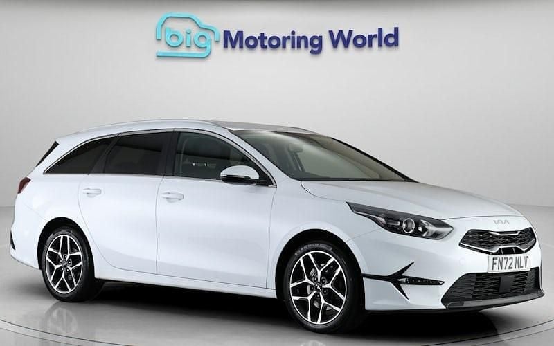 Used 2021 Kia Ceed Sportswagon Estate | £14,000 (Fair price) - Image 1/4