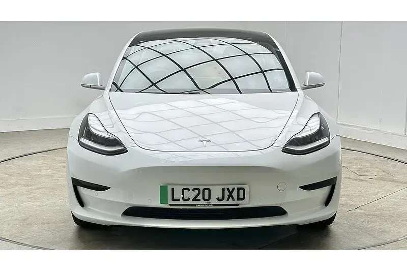 Usado Tesla Model 3 Standard Range 239 kW (325 HP) 2020 Branco Sedan
