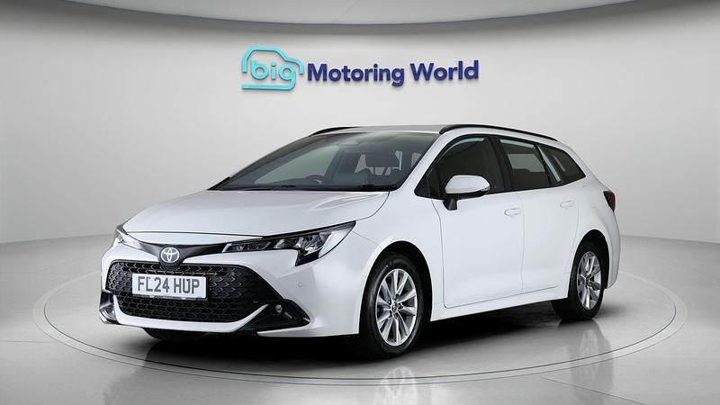 Usado Toyota Corolla 138 HP (101 kW) 2024 Carrinha
