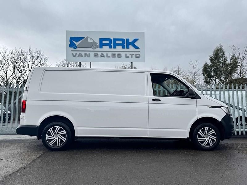Used VW Transporter Startline 150 HP (110 kW) 2023 White Van