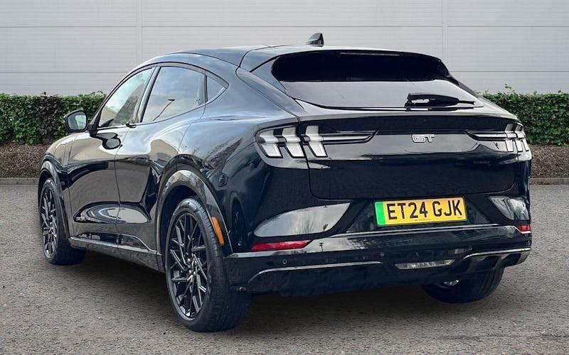 Used Ford Mustang 487 HP (358 kW) 2022 Estate