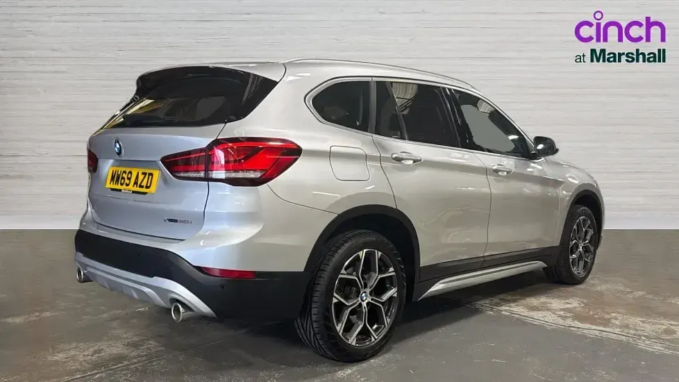 Używany BMW X1 xLine 192 KM (141 kW) 2019 Srebrny SUV