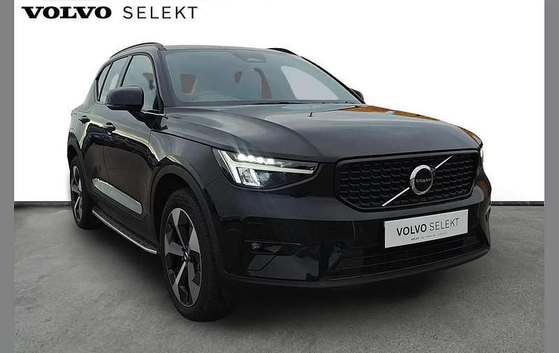 Used Volvo XC40 Plus 161 HP (118 kW) 2025 Black SUV
