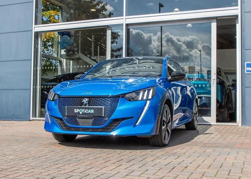 Blue Used 2020 Peugeot e-208 GT-line Hatchback | £10,933 (Fair price) - Image 1/4