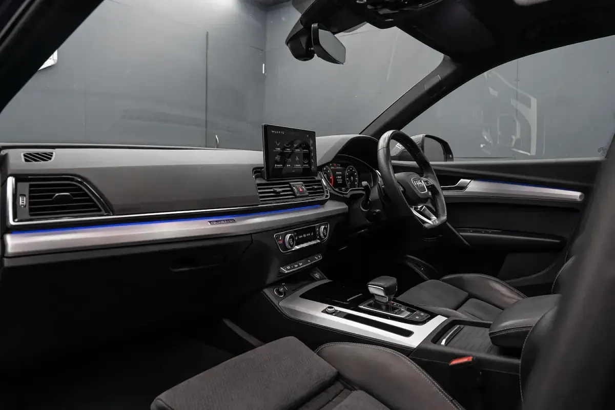 Used Audi Q5 S-Line 204 HP (150 kW) 2021 Grey SUV
