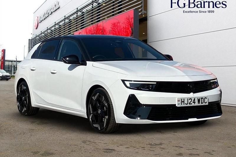 Used 2024 Vauxhall Astra GSe | £21,999 (Fair price) - Image 1/1