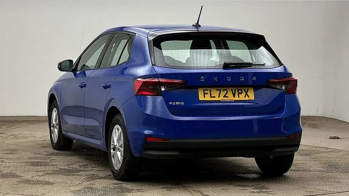 Used Skoda Fabia Comfort 79 HP (58 kW) 2022 Energy blue Hatchback