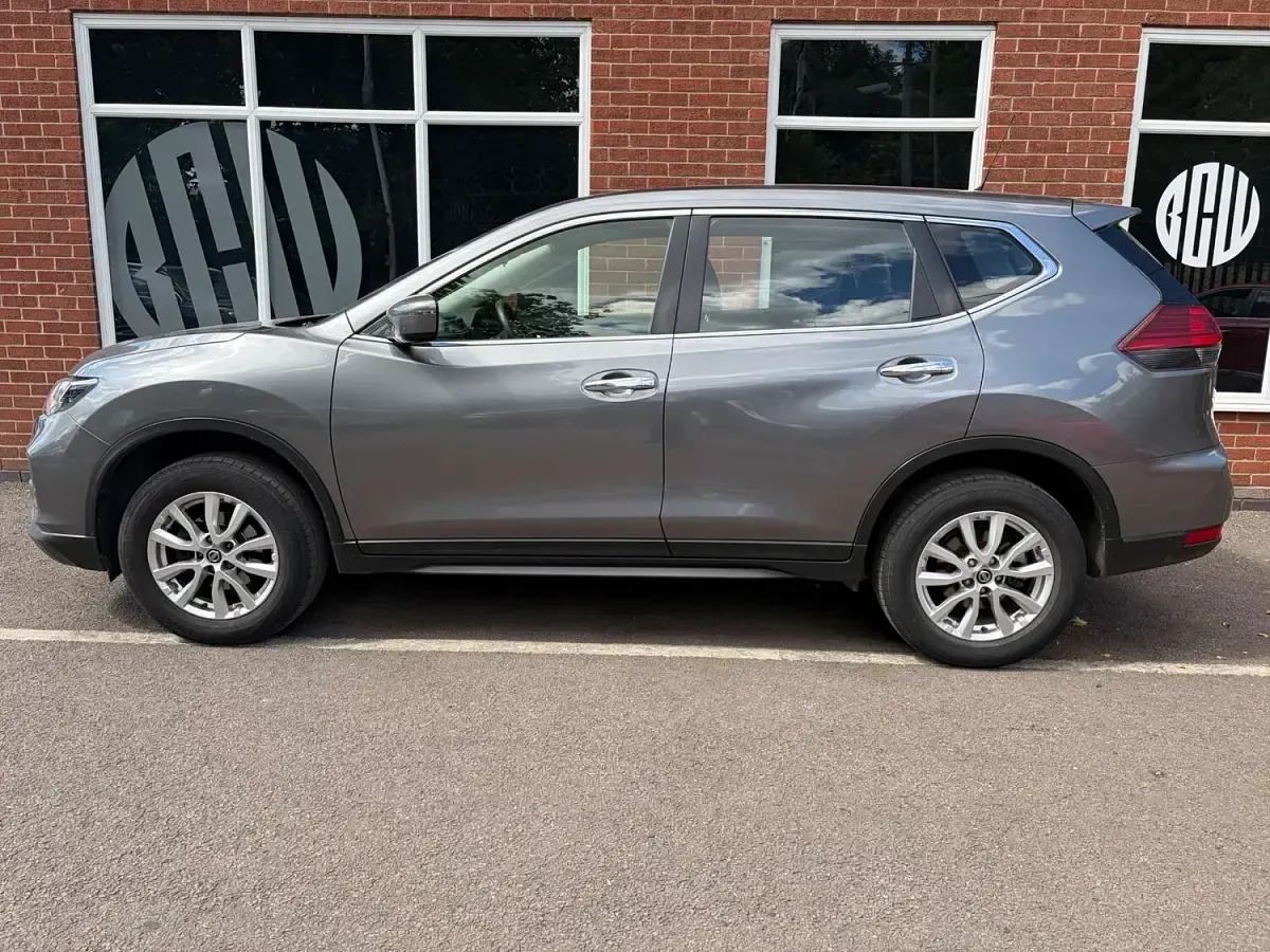 Used Nissan X-Trail Visia 155 HP (114 kW) 2021 Grey SUV