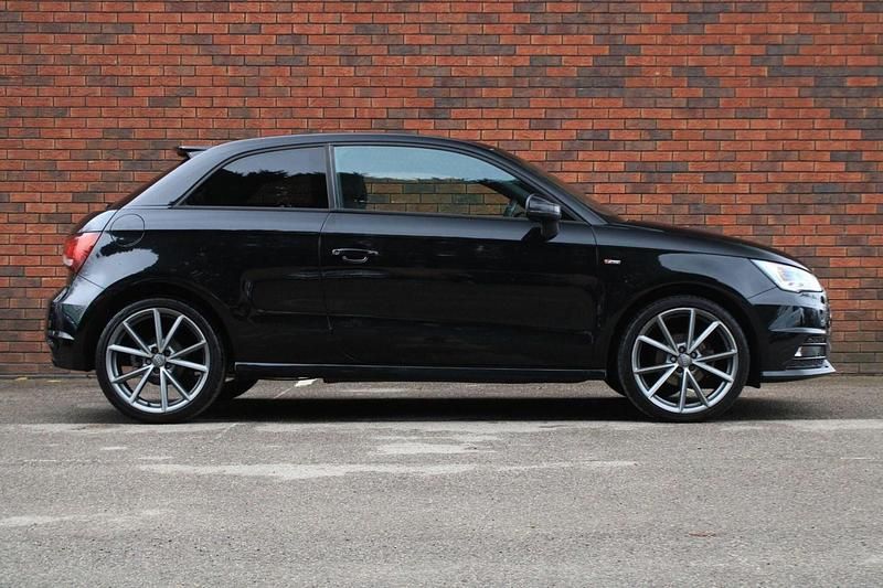 Used Audi A1 Black Edition 95 HP (69 kW) 2018 Black Hatchback