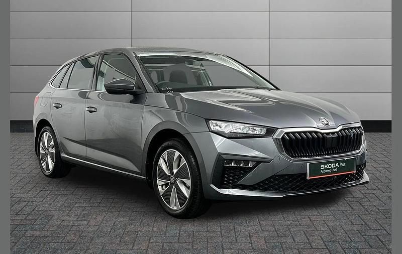 Graphite grey metallic New 2025 Skoda Scala SE L Hatchback | £21,150 (Fair price) - Image 1/3