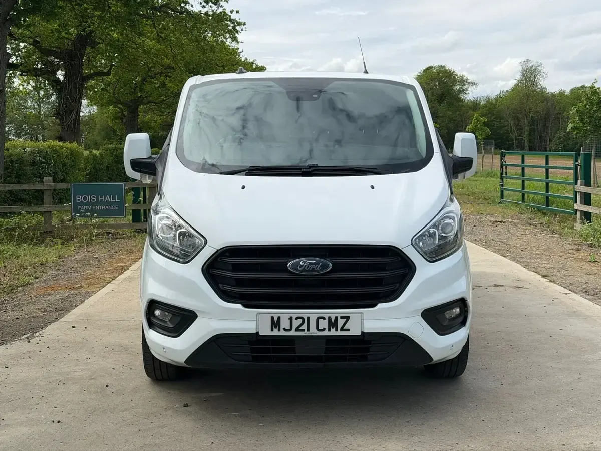 Used Ford Transit Custom Trend 130 HP (95 kW) 2021 White Van