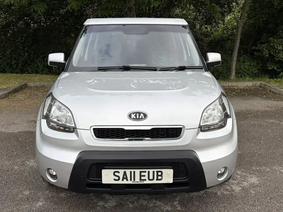 Used Kia Soul 126 HP (92 kW) 2011 Silver SUV