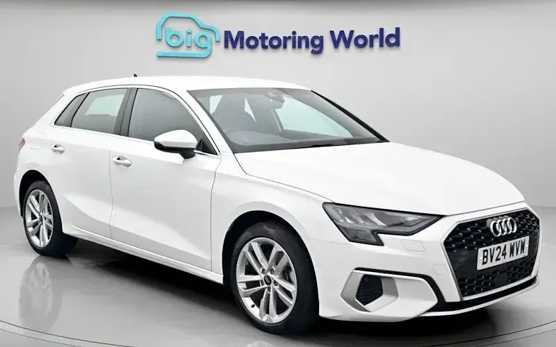 Used Audi A3 Sportback e-tron Sport 204 HP (150 kW) 2024 Hatchback