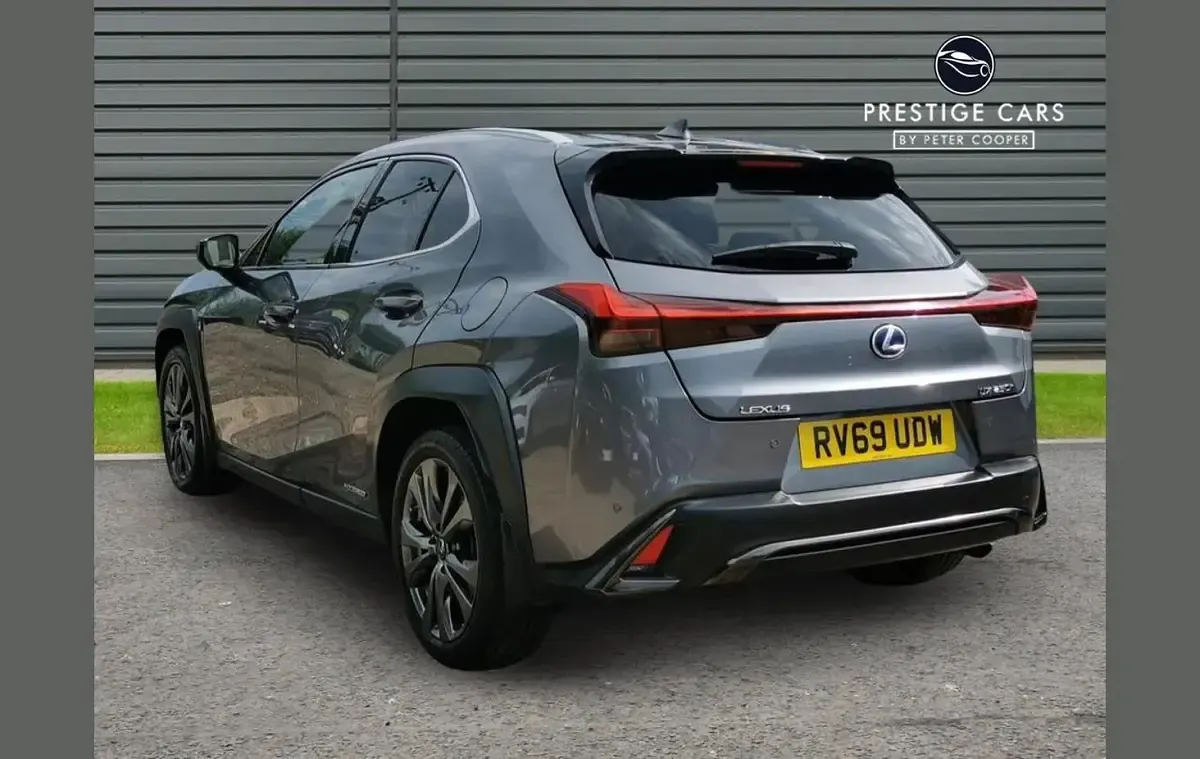 Used Lexus UX 250h Sport Line 180 HP (132 kW) 2019 Grey SUV