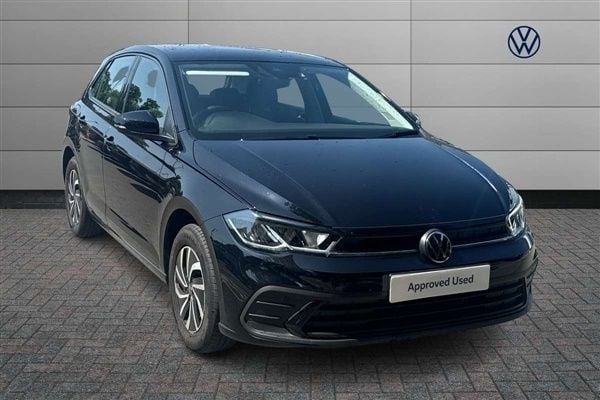 Black Used 2025 VW Polo Life Hatchback | £19,997 (Good price) - Image 1/4